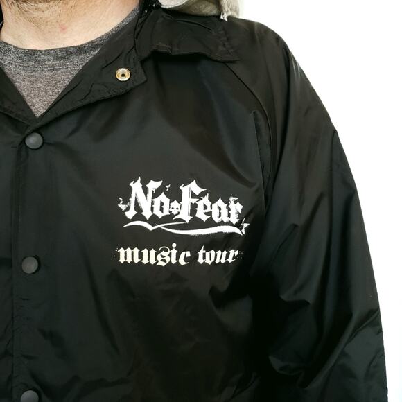 NO FEAR Music Tour windbreaker black hooded snap front jacket Size Large NEW - Picture 3 of 6